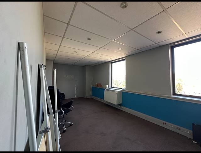 200M² OFFICE TO LET IN SANDTON CENTRAL